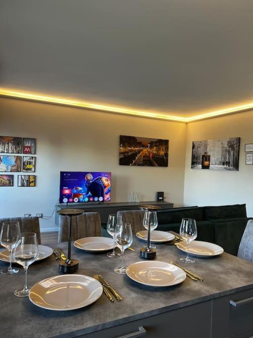 Apartamento Stadio Fiera Ampio E Luminoso Con Balcone *